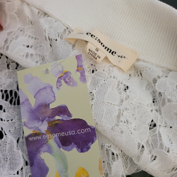 Ee some embroidery zip up jacket new - Picture 5 of 6